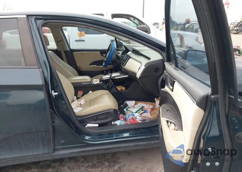 2018 Honda Clarity Plug-In Hybrid Touring из США, поврежденный, VIN JHMZC5F32JC006376